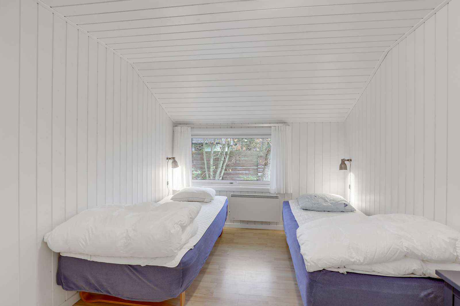 Sovevaerelse i sommerhuset i Balka Strand