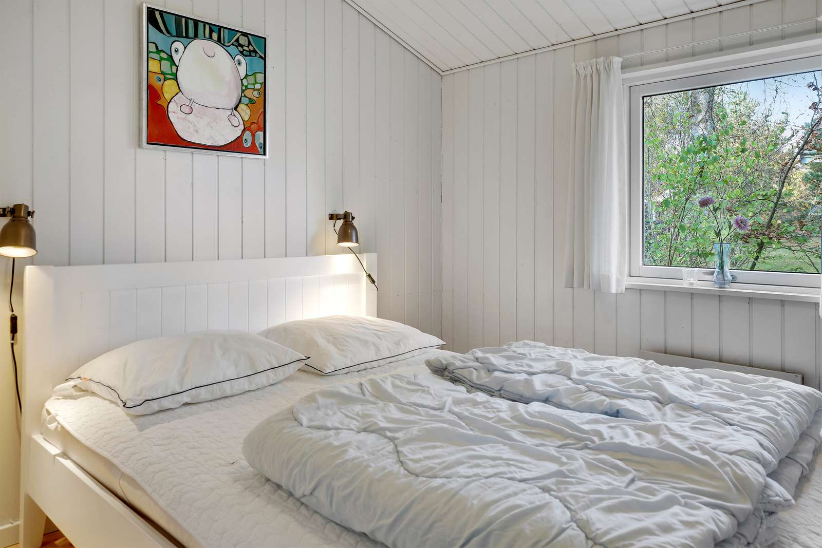 Sovevaerelset i sommerhuset i Snogebaek Strand